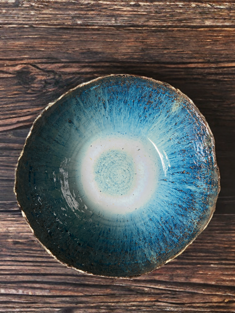 Saladier coquille grand format couleur bleue en céramique